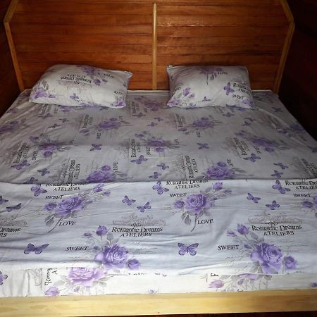 Prenociste Vitas Bed and Breakfast Miljevina Exterior foto