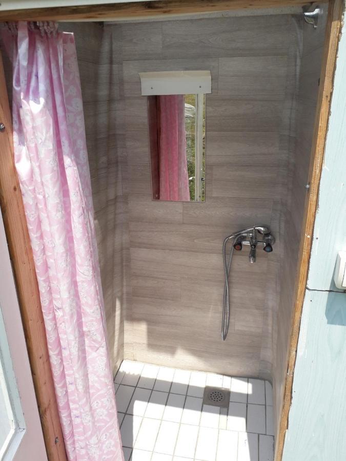 Prenociste Vitas Bed and Breakfast Miljevina Exterior foto