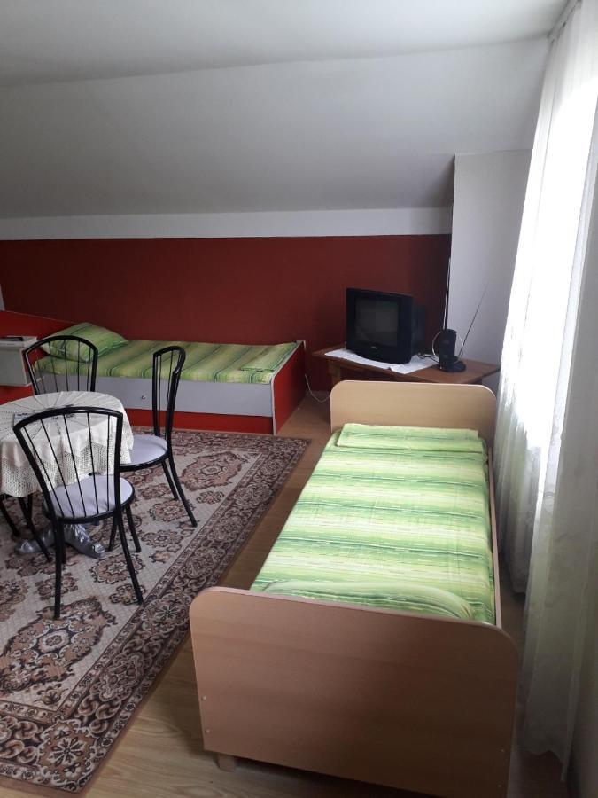 Prenociste Vitas Bed and Breakfast Miljevina Exterior foto