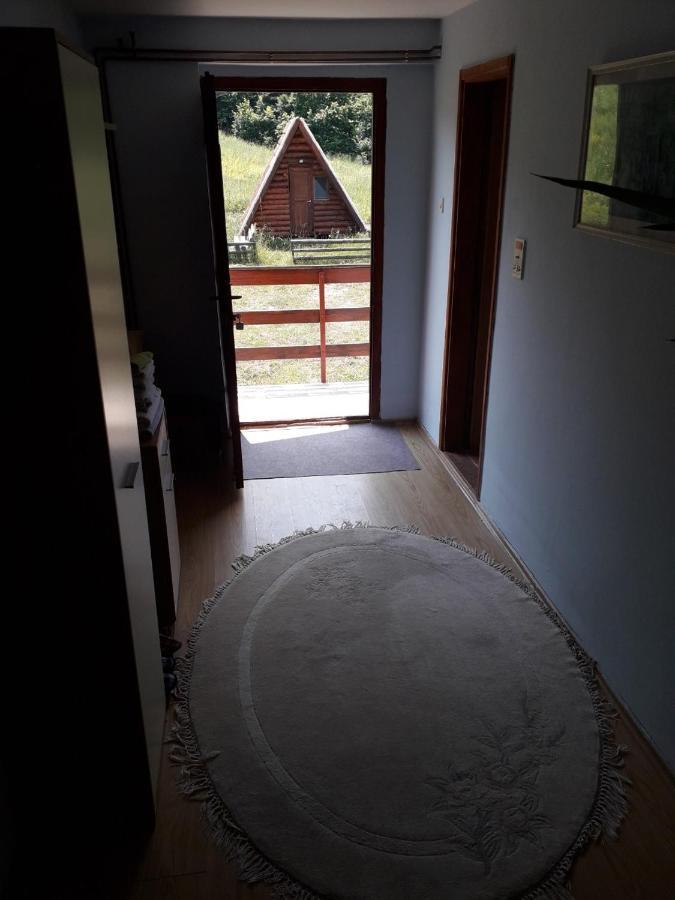 Prenociste Vitas Bed and Breakfast Miljevina Exterior foto